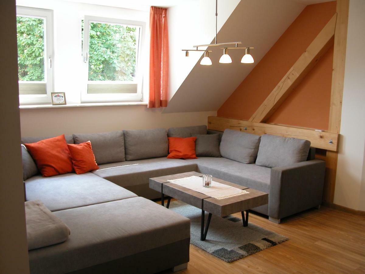 Feriendomizil Taupadel Apartment Burgel  Luaran gambar