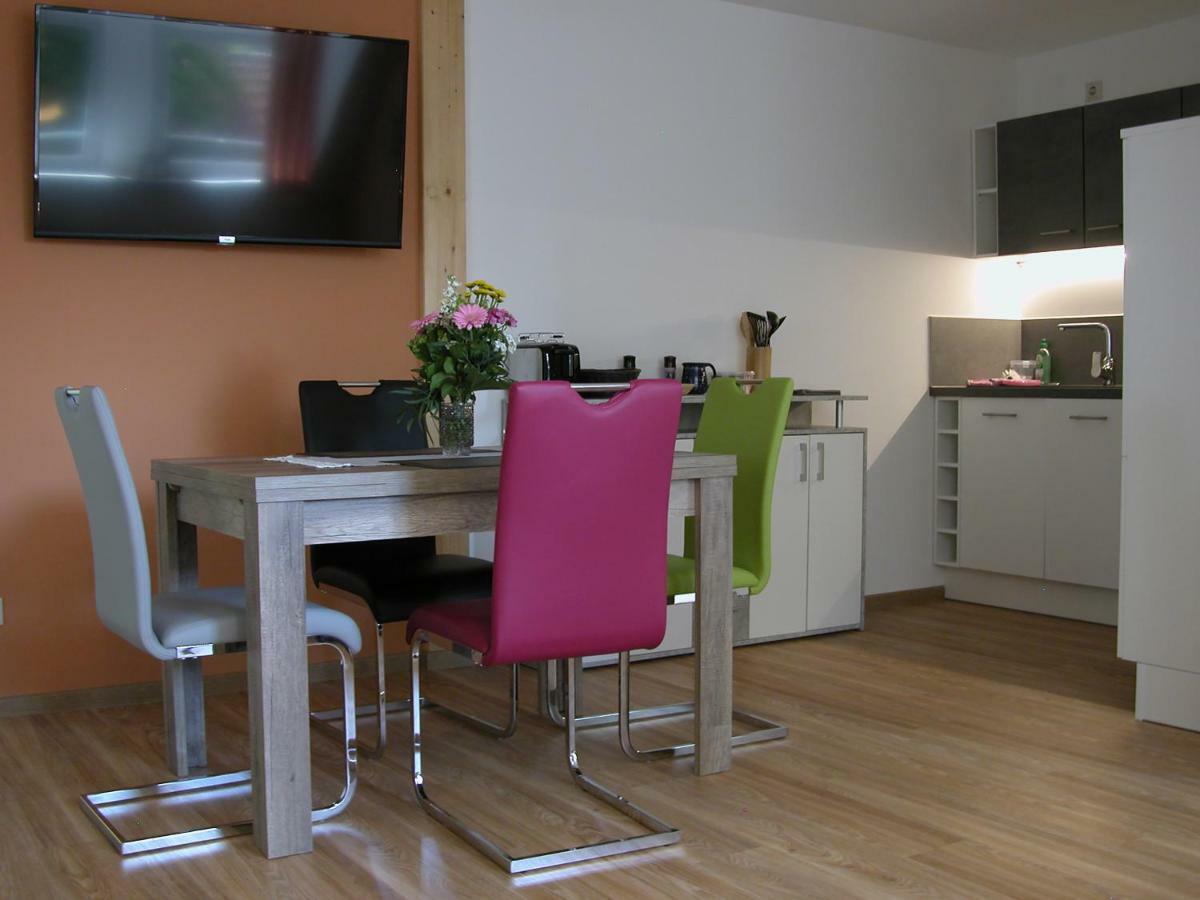 Feriendomizil Taupadel Apartment Burgel  Luaran gambar