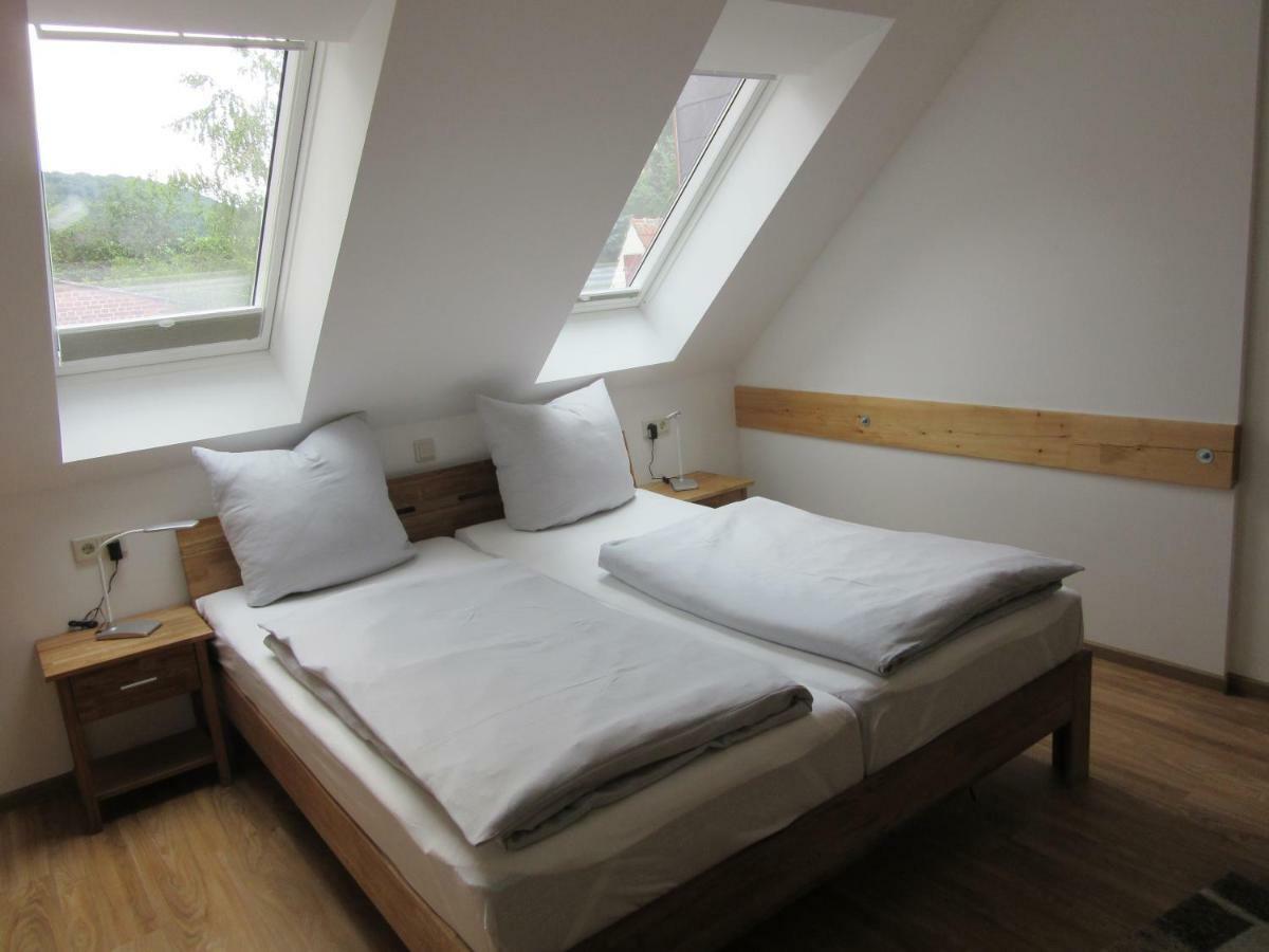 Feriendomizil Taupadel Apartment Burgel  Luaran gambar